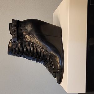 Dolce Vita Nadie Black Leather Sz 10 Gladiator/Wedge Boot/Sandal